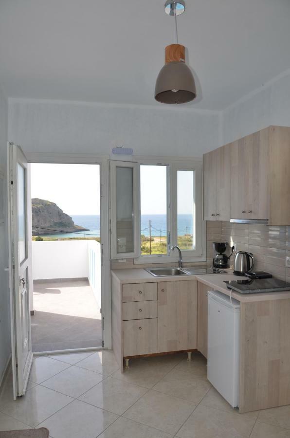 Palaiokastro View Apartment Аркаса Екстериор снимка